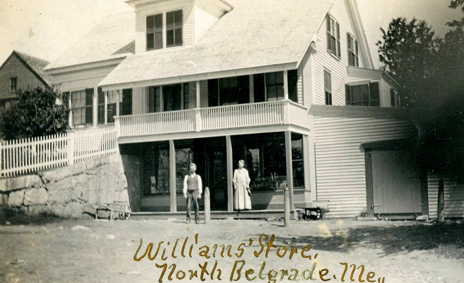 Image courtesy of Sandy Leibfried This Alice Manter photograph displaying her characteristic printed caption shows Fred and Rosa Richardson Williams in front of their store at Lakeside after it was passed on to them by her father, Charles Richardson.