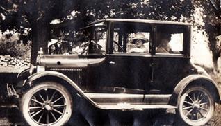 Yeaton family photo Donna driving her 1921 Knight Coupe